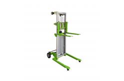 China Manual Material Lift Portable Hand Winch Lifter Stacker Manual Lift supplier