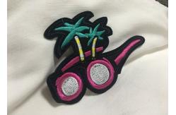 China Beautiful Oval Custom Clothing Patches Embroidered Sew On Badges Eco - Friendly supplier