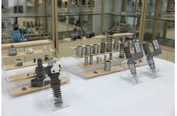 China BOSCH Fuel Injector manufacturer