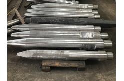 China Durable 42CrMo Hydraulic Breaker Hammer Chisel For Stone And Rock supplier