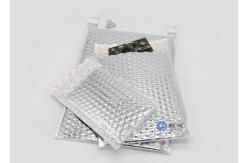 China Any Size Logo Metallic Bubble Mailers With Light Bubble Linings Inside supplier