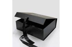 China 157art Paper 2mm Cardboard Elegant Collapsible Gift Boxes With Magnetic Closure supplier