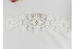 China 100% Cotton Water Soluble Double Edged Scalloped Lace Fabric Enviormental Friendly supplier
