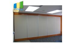 China Floor To Ceiling Hotel Folding Sound Proof Partition Wall Hanging System supplier