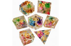 China Multipurpose Polyhedral Resin Dice , Portable Handmade Sharp Edge Dice supplier