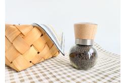 China Manual Glass Beads For Grinding Refillable And Suitable For Different Applications supplier