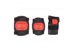 China Black 3 Pack Protective Pads For Roller Skating PP Cap Fabric Foam supplier