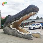 Waterproof Fibreglass Life Size Animals Fiberglass Crocodile Head Door Decoration for sale