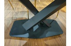 China Wear Resistant 150*90*75cm Painting Wrought Iron Table supplier