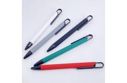 China High Quality Soft Rubber Business Ballpoint Pen Simple Press Ball Pen With Clip supplier