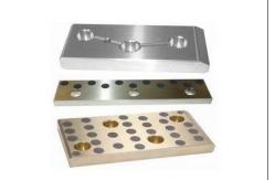 China Self Lubricated Graphite Brass Wear Plate Oillness Alloys Sliding Plate Bearings supplier