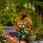 Crab / Coral Metal Garden Ornaments Colorful Metal Flower Decor for sale
