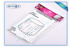 China Disposable Polypropylene Non Woven Table Cloth with Printing Design supplier