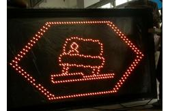 China IP65 Electronic Traffic Sign Boards Customized 3 In1 SMD Lens supplier