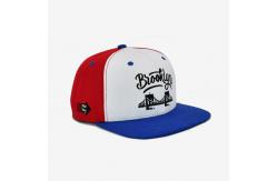 China Lightweight Flat Brim Snapback Hats With 6 Panels 3d Puff Embroidery Hat supplier