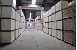 China Glossy Coated Paper manufacturer
