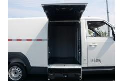 China 7.2m3 Large Fully Electric Minivan New Gonow Electric Transit Van supplier