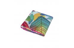 China Sandless Suede Microfiber Beach Towel Waffle Weave Drying Towel With Ziper supplier