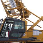Yellow Second Hand Crawler Cranes 254t In Marine Engineering And Complete The Project Well for sale