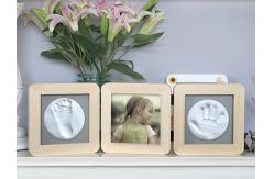 China 3 Vertical Wooden Photo Frames Solid Wooden Baby Hand And Footprint Keepsake Kit supplier