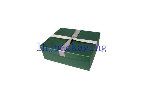 paper gift   box