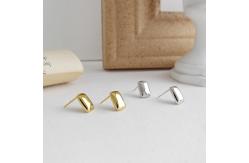 China Lanciashow Smooth 925 Sterling Silver Gold Plated Square Stud Earrings Fine Jewelry supplier
