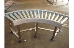 China                  Belt Driven Flexible Roller Conveyor for Truck Loading and Offloading              supplier