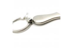 China Customizable Bulk Keychains in Siliver with OEM/ODM Available supplier
