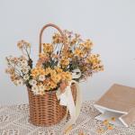 Simulated flower autumn single small Daisy home decoration dining table bouquet decoration item shooting prop for sale