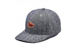 China Adjustable Closure Six-Panel Snapback Cap - Match The Fabric Stitching supplier