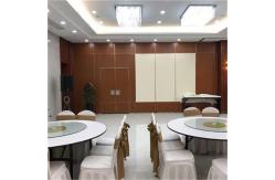 China Aluminium Mobile Sliding Folding Partition Walls Hotel Soundproof Acoustic Movable Partitions supplier