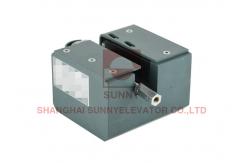 China 0.25-0.63m/S Speed Rofessional Instantaneous Elevator Safety Gear supplier