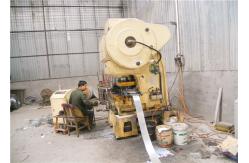 China 11 Strips Razor Barbed Wire Machine 2000KG With PLC Control Punching supplier