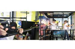 China Black Yellow Virtual Shooting Simulator Theme Park Equipment With 2 Handles supplier