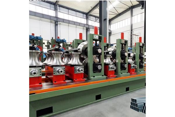 Customizable ERW Carbon Steel Pipe Machine 219mm Diameter