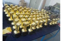 China Handmade Custom Trophy Cup Gold Plated In Boxing Matches Victory Fist Shape supplier