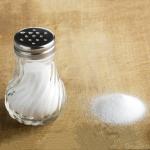 small bulb shape shaker bottle glass spice jar with stainless lid plastic cap