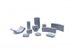 China Small Permanent Magnet Ferrite Used In Oxygen Pumps In Fish Tanks supplier
