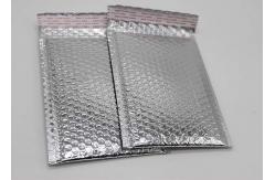 China Waterproof Silver Bubble Wrap Envelopes , 6x10 Metallic Foil Bubble Bags Anti Rub supplier
