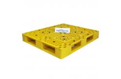 China PP HDPE Yellow Plastic Pallets Stackable 100% Virgin Material supplier