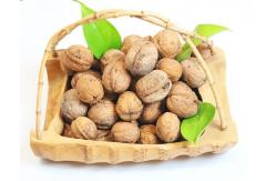 China Walnut wholesale price paper shell walnut thin shell Xinjiang walnut washed 185 walnut supplier
