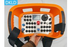 China 5-Speed Joystick Multifunctional Bidirectional Feedback Mode Industrial Wireless Remote Control supplier