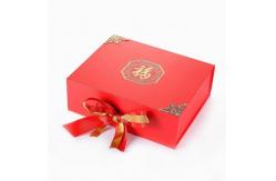 China Custom Logo Printing Paper Magnetic Closure Gift Box With Ribbon Luxury Style supplier