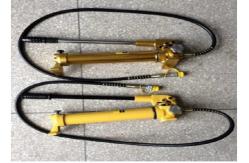 China Remote Control Hydraulic Hand Pump Single Acting With Double Loop Piston supplier