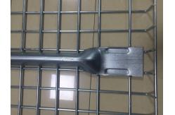 China Zinc Finish Steel Pallet Rack Wire Decking Good  Fire Safety Performance supplier