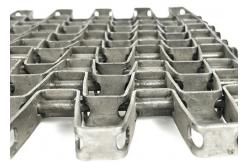 China Nut Cleaning And Drying Ss304 Flat Wire Mesh Belt supplier
