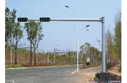 China Custom Roadway 3m / 4m / 6m Galvanized Highway Light Pole 20 Years Warranty supplier