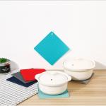 Waterproof Splash Guard Mat Table Mats For Kitchen Anti-Scalding Silicone Pad for sale