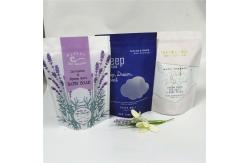 China skincare packaging bag/hologram foil stand up bath salt packaging with window supplier