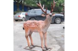 China 110V 220V Realistic Animal Statues With Movement / Sound Customization supplier